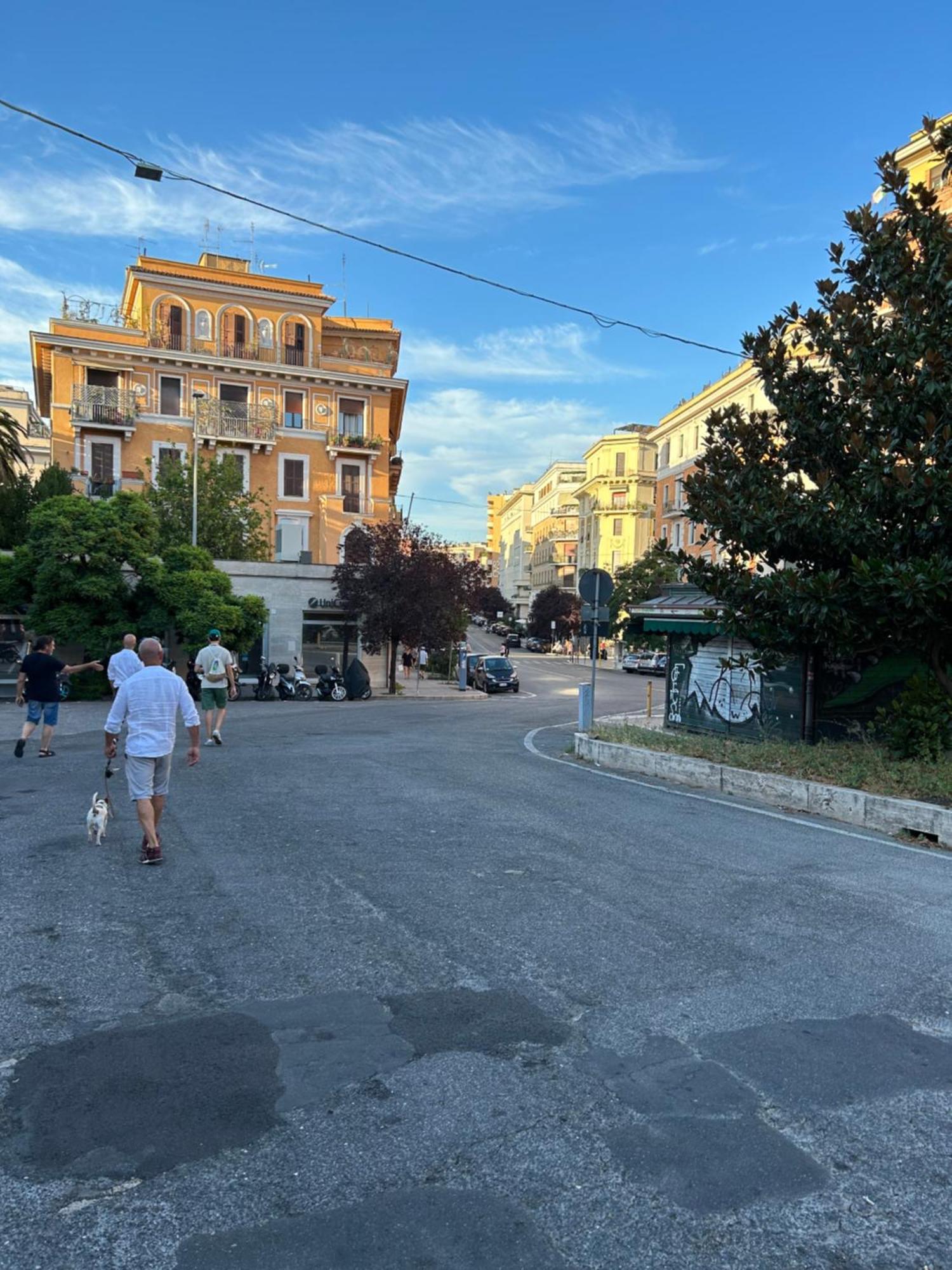 Appartamento Sui Generis Casa Per Vacanze *